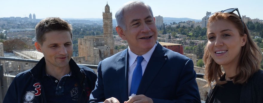 Нетаньяху лично провел экскурсию для трехмиллионной туристки