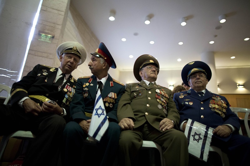 Почти половина израильтян хочет сделать День Победы национальным праздником