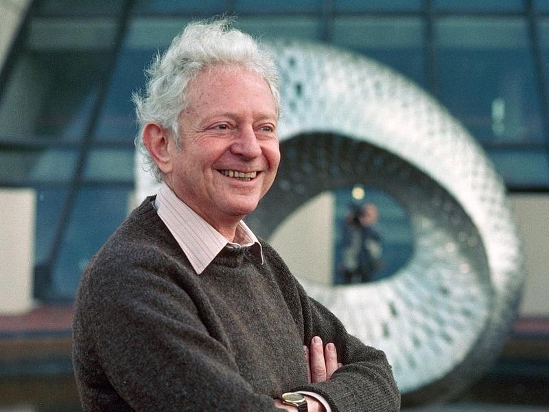 Ученый, открывший мюонное нейтрино, отмечает 93-летие