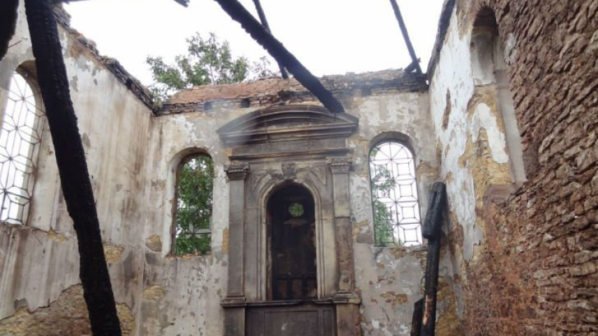 Во Франции сгорело древнее здание синагоги