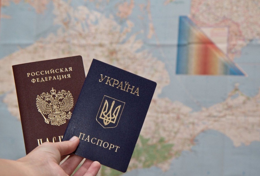 Крымчан лишат паспортов Украины