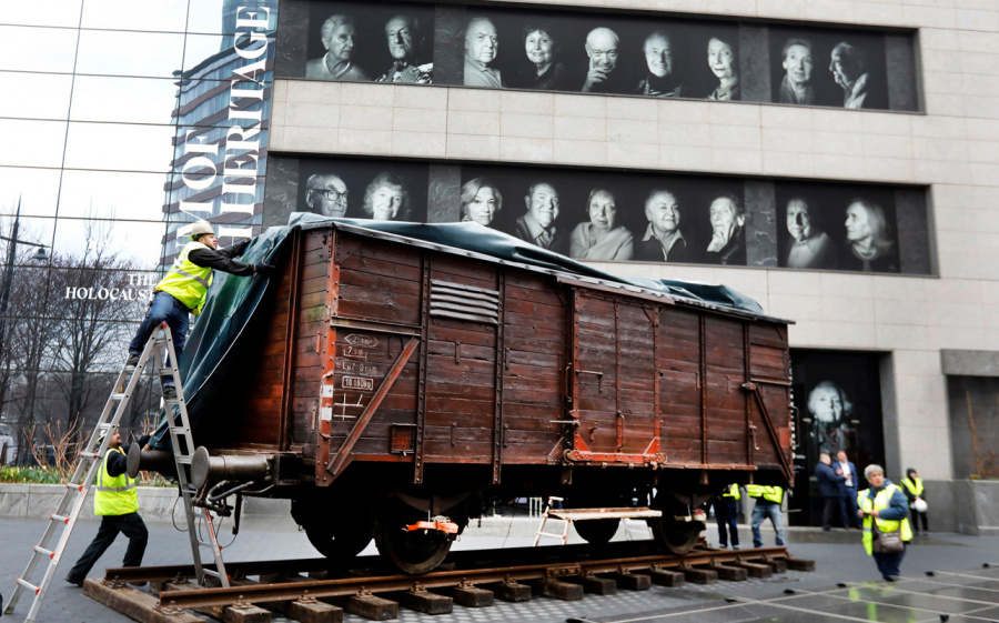 Музей Манхэттена покажет американцам артефакты Холокоста