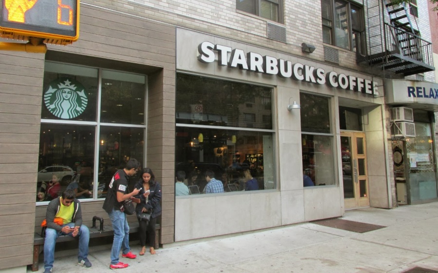Клиенты Starbucks обвиняют компанию в дезинсекции