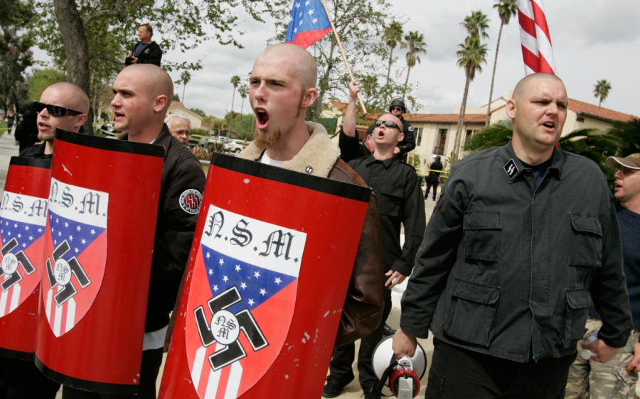 Митинг неонацистов