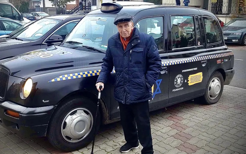 В Польше появилось бесплатное такси для Праведников народов мира