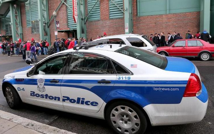 полиция Бостона