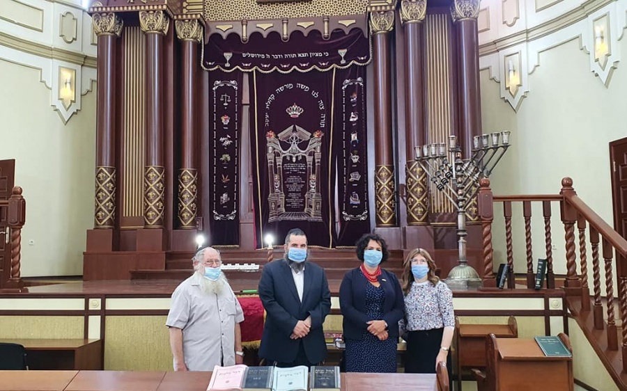 Посол Великобритании в Украине посетила еврейскую общину Харькова