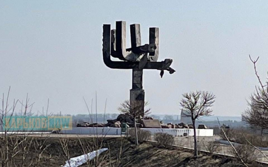Мемориал в Дробицком яру поврежден вследствие артиллерийского обстрела