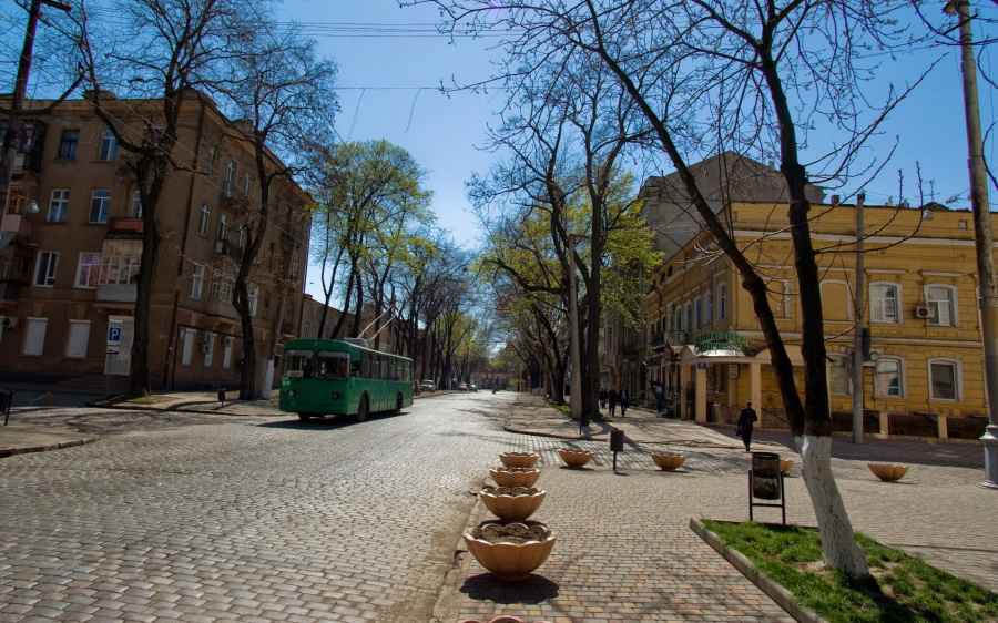Площа Льва Толстого в Одесі