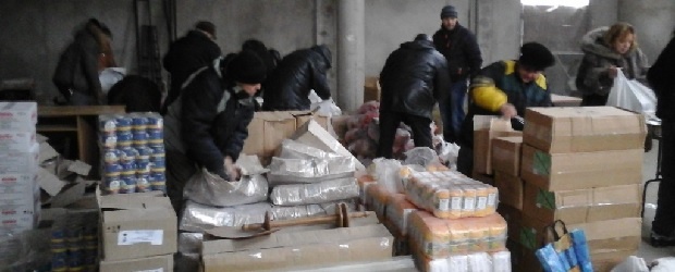 Синагога Луганска раздала евреям гуманитарную помощь