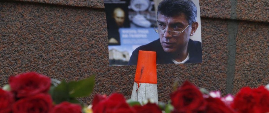Кому на руку убийство Немцова?