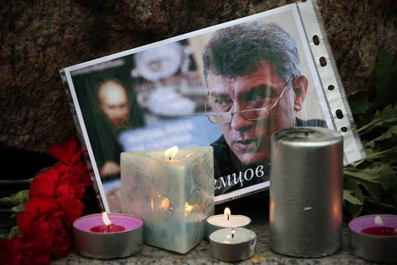 Следователи ищут в убийстве Немцова украинский след