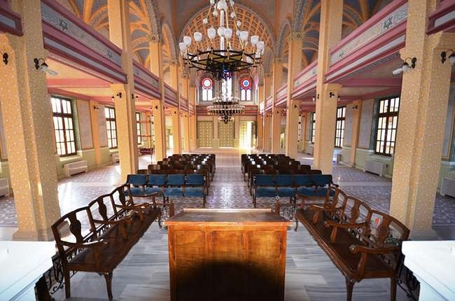 В Турции восстановили столетнюю синагогу