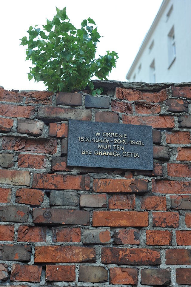 Умерла последняя участница восстания в Варшавском гетто