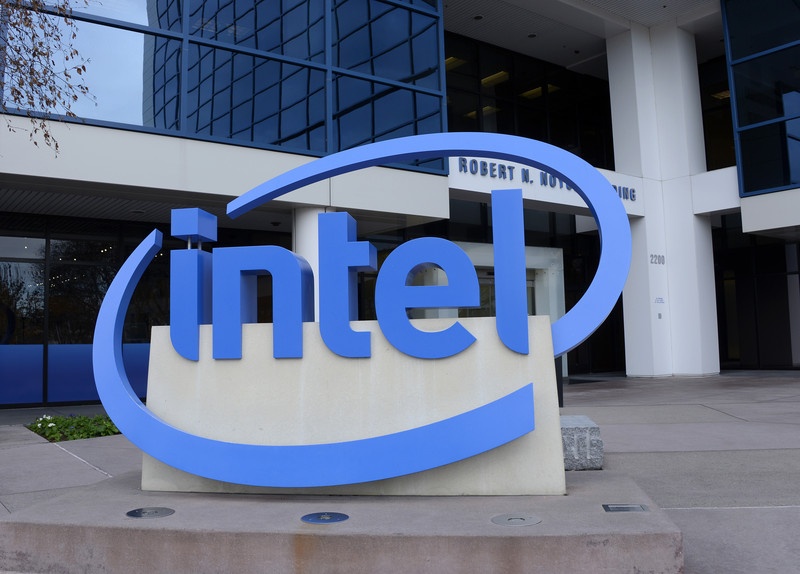 В 2014 Intel инвестировала 7,5 млн долларов в израильские образовательные программы