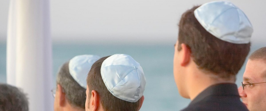 Евреи Израиля хотят признать реформистов равными ортодоксам