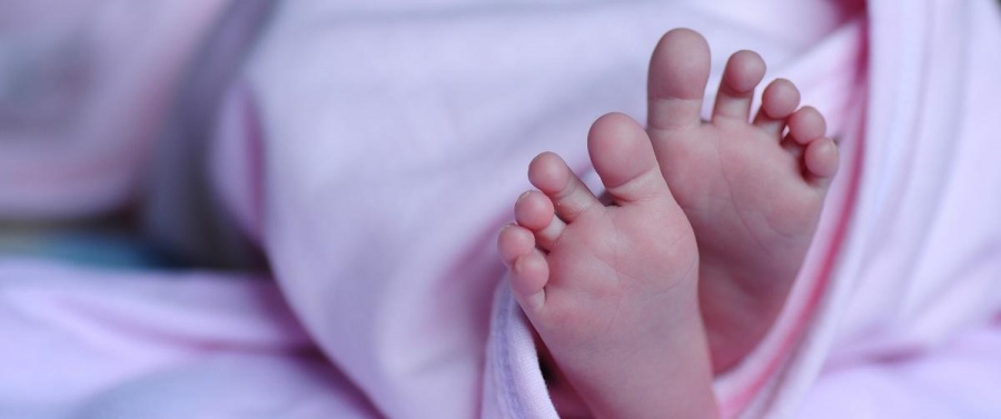 Ученые: кесарево сечение повышает риск аутизма у младенца