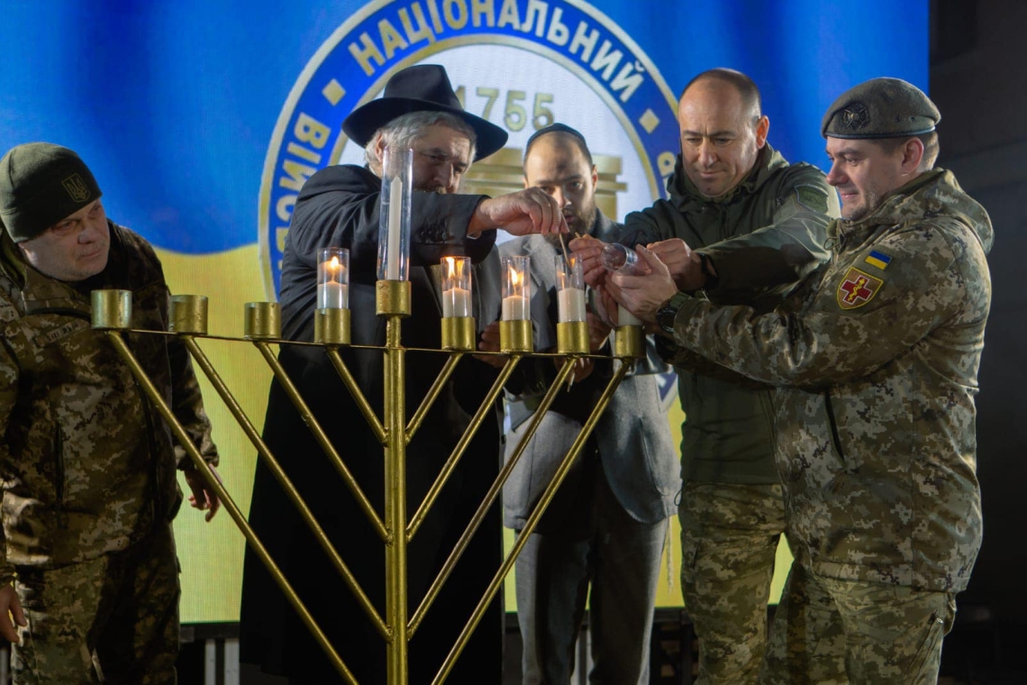 ханука, київ, військовий госпіталь