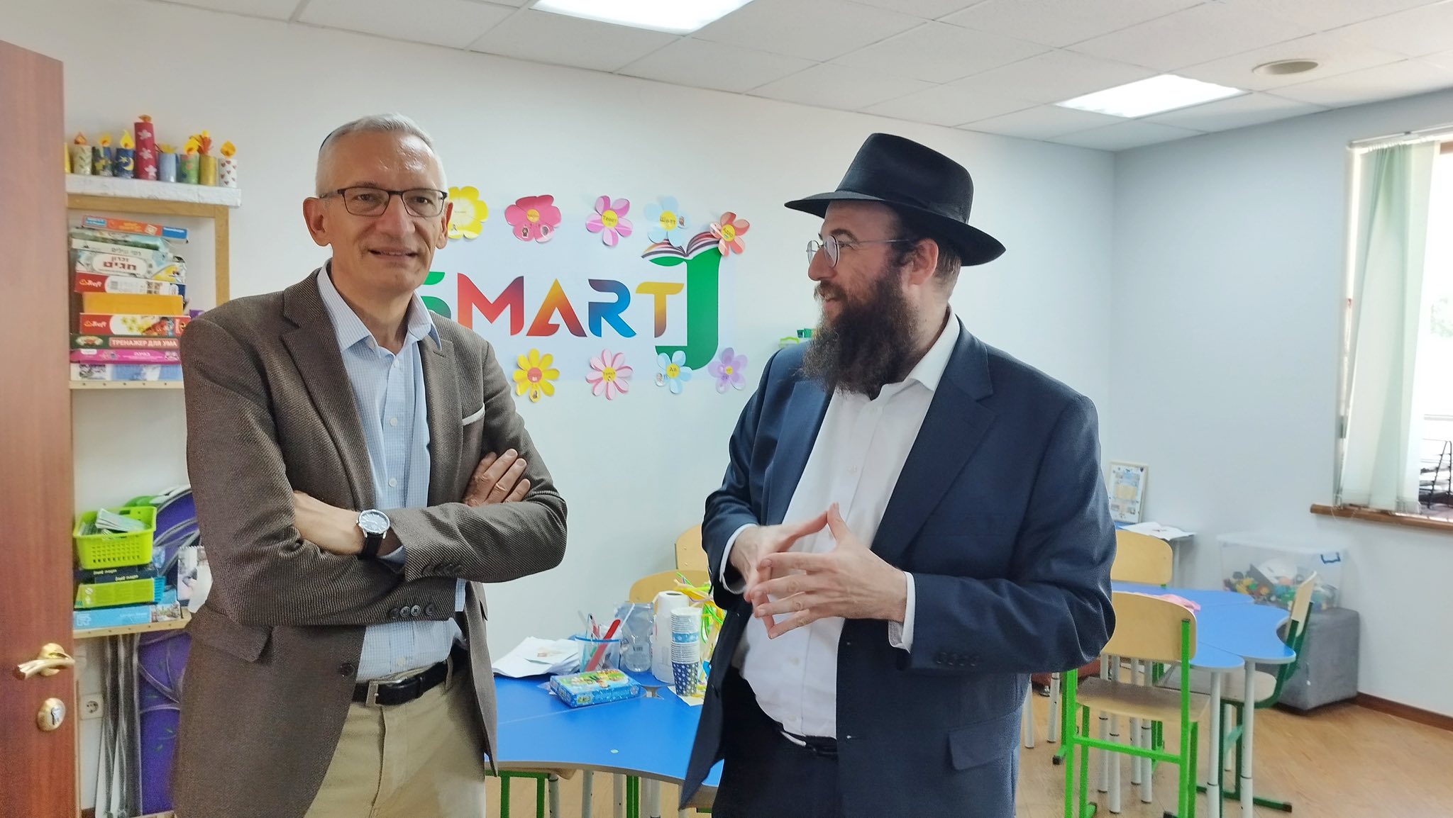 Посол Мартін Єґер, єврейська громада, чернівці