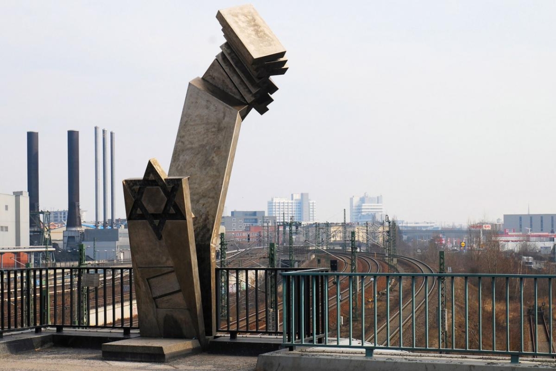 пам'ятник жертвам депортації євреїв, міст, Моабіт, берлін