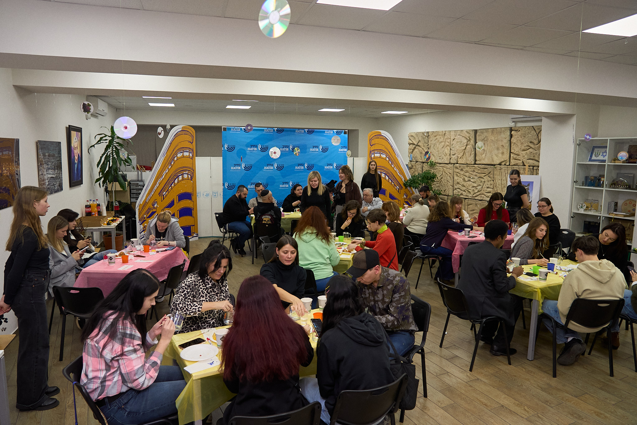 натів, сохнут, гілель, київ