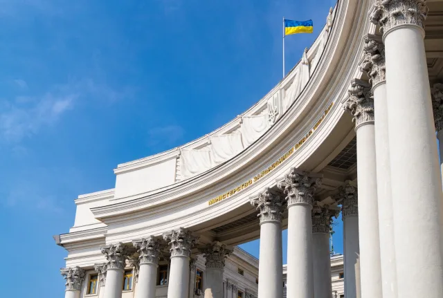 МЗС України закликає громадян терміново залишити Ізраїль та Іран
