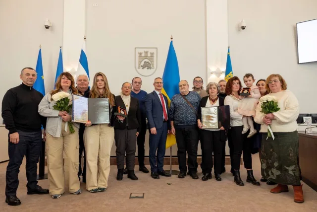Посол Ізраїлю вручив нагороди двом сім’ям Праведників народів світу у Львові
