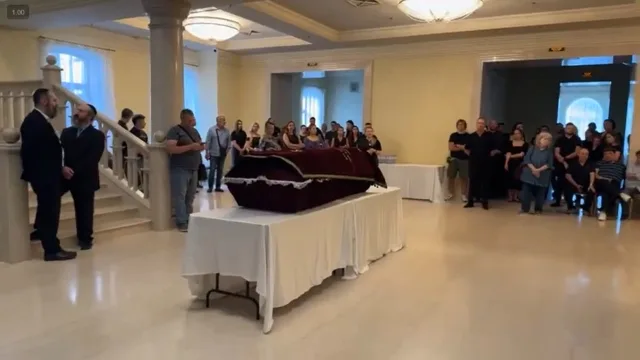 У Дніпрі поховали всесвітньо відомого фотохудожника Давида Дубницького