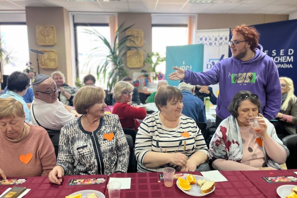 дніпро, Jewish Game, хесед менахем