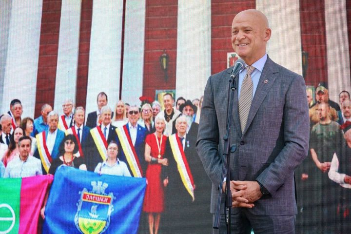 Геннадій Труханов
