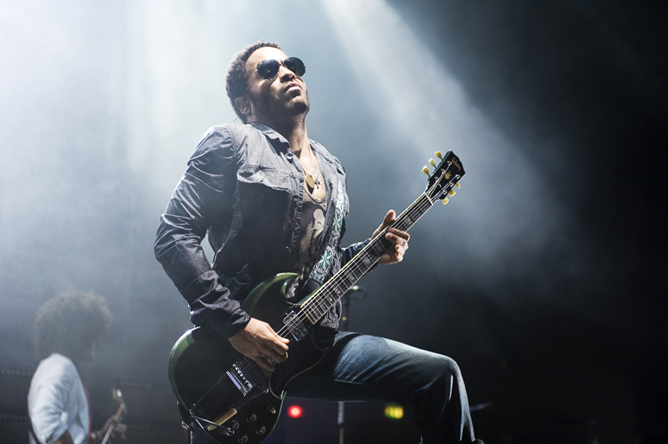 Lenny kravitz again. Lenny Kravitz. Ленни Кравитц фретии Флай. Kravitz Lenny "5". Lenny Kravitz Fly away album 5.