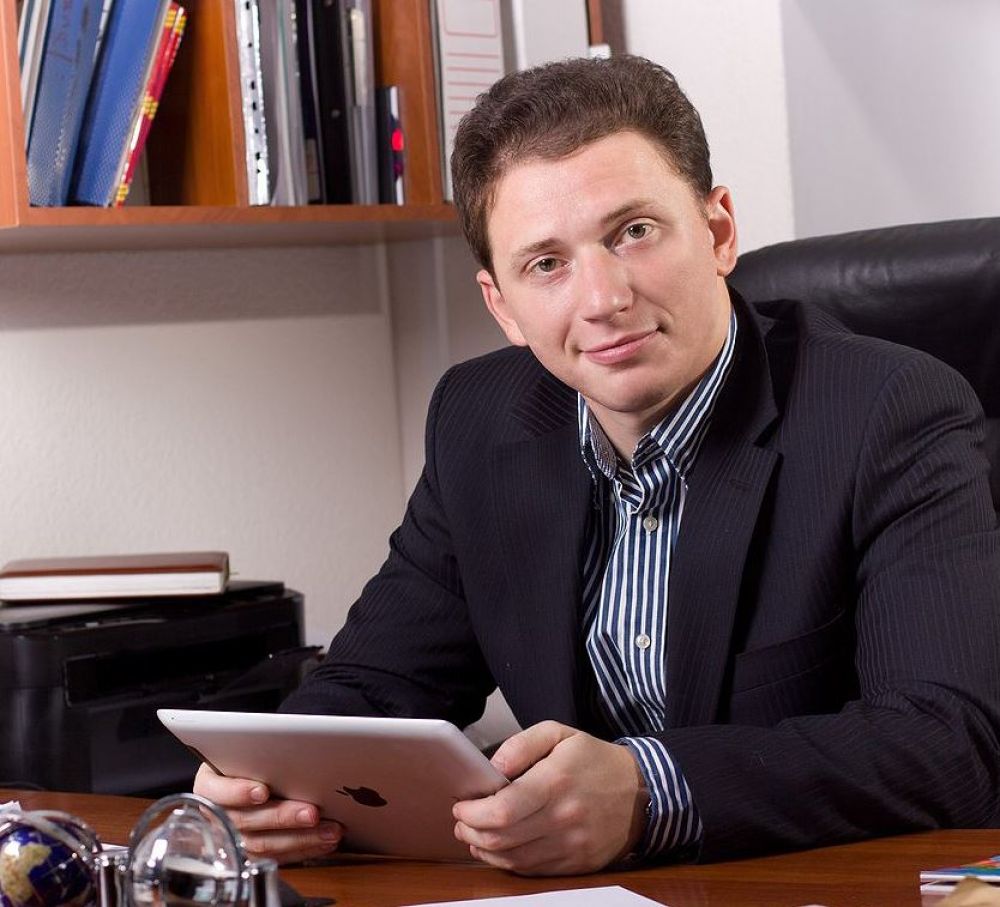 Депутат Фельдам Олег звітував про 2022-й рік